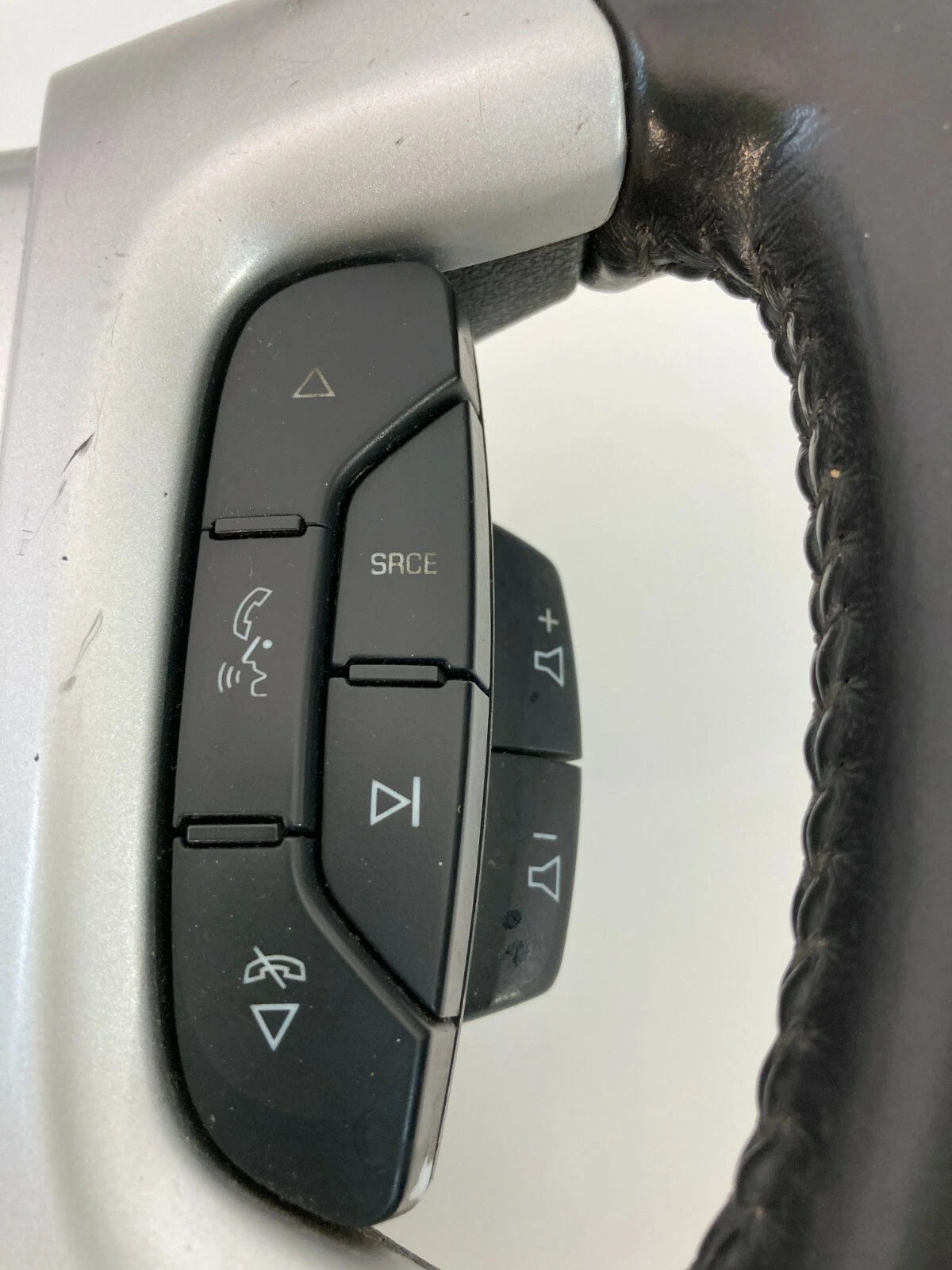 2009 2010 2011 2012 CHEVROLET TRAVERSE STEERING WHEEL W/ CRUISE CONTROLS OEM