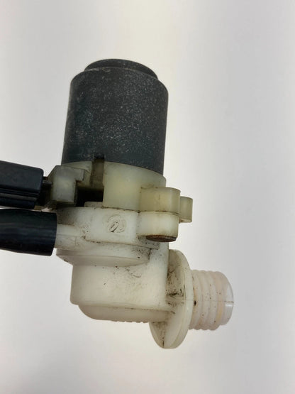1997 1998 97 98 JEEP GRAND CHEROKEE 5.2L FRONT WINDSHIELD WIPER WASHER PUMP OEM