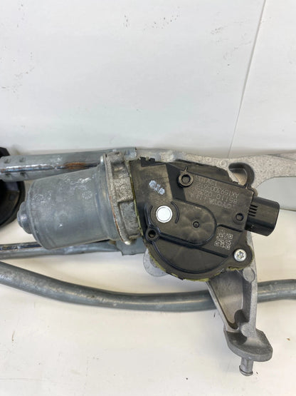2014-2019 TOYOTA COROLLA FRONT WINDSHIELD WIPER MOTOR & LINKAGE 85110-02350 OEM
