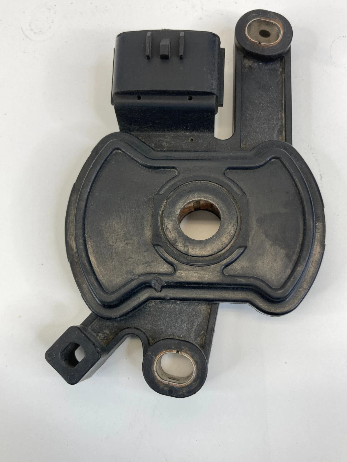 2011-2018 KIA FORTE A/T INHIBITOR NEUTRAL GEAR POSITION SENSOR SWITCH MODULE OEM