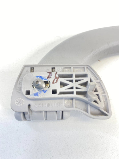 2003-2006 MERCEDES BENZ E500 REAR LEFT INNER ROOF GRAB GRIB HANDLE A2118100151
