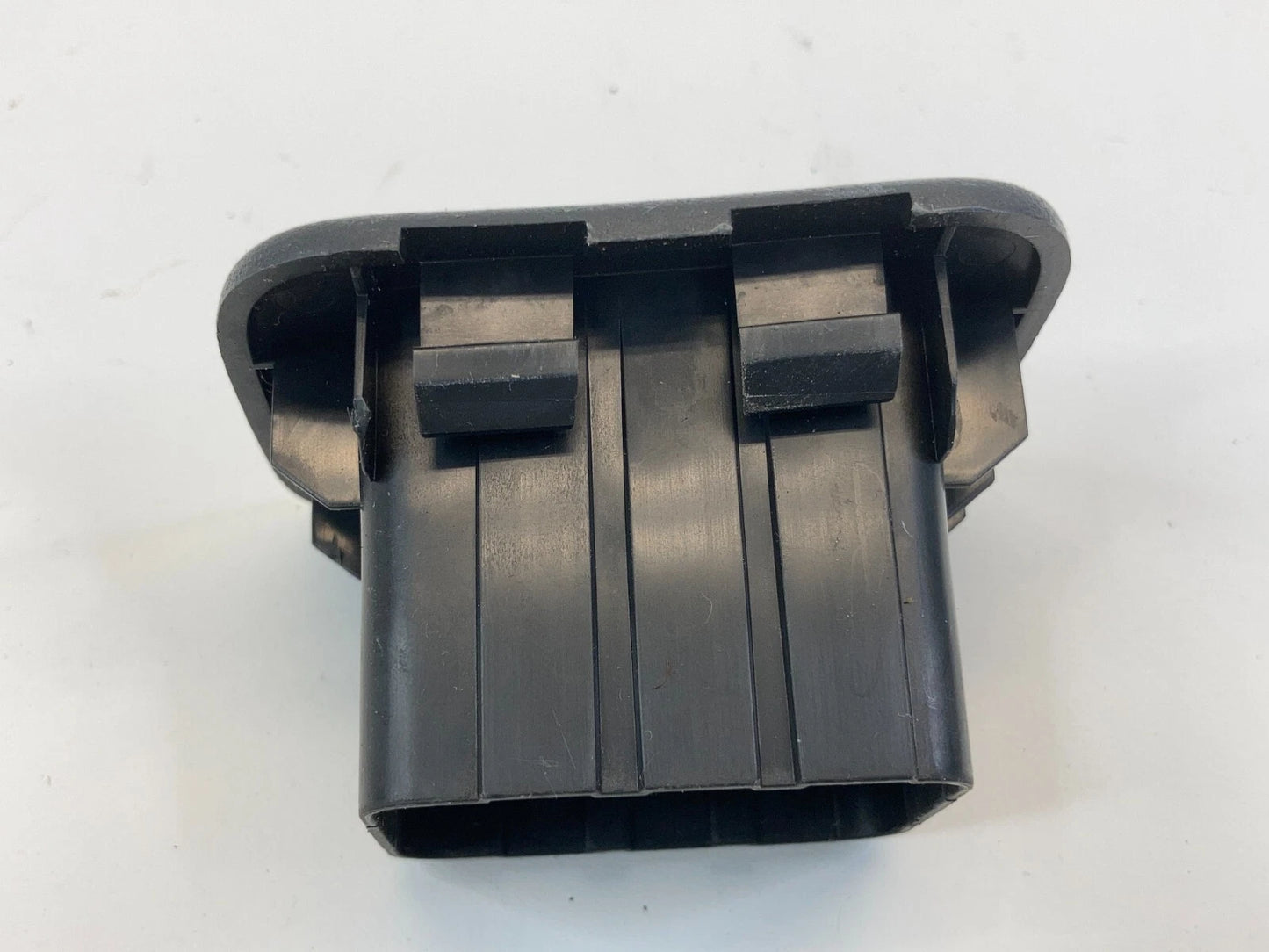 2009-2012 CHEVY TRAVERSE LOWER CENTER CONSOLE AC AIR VENT DUCT GRILL OUTLET OEM