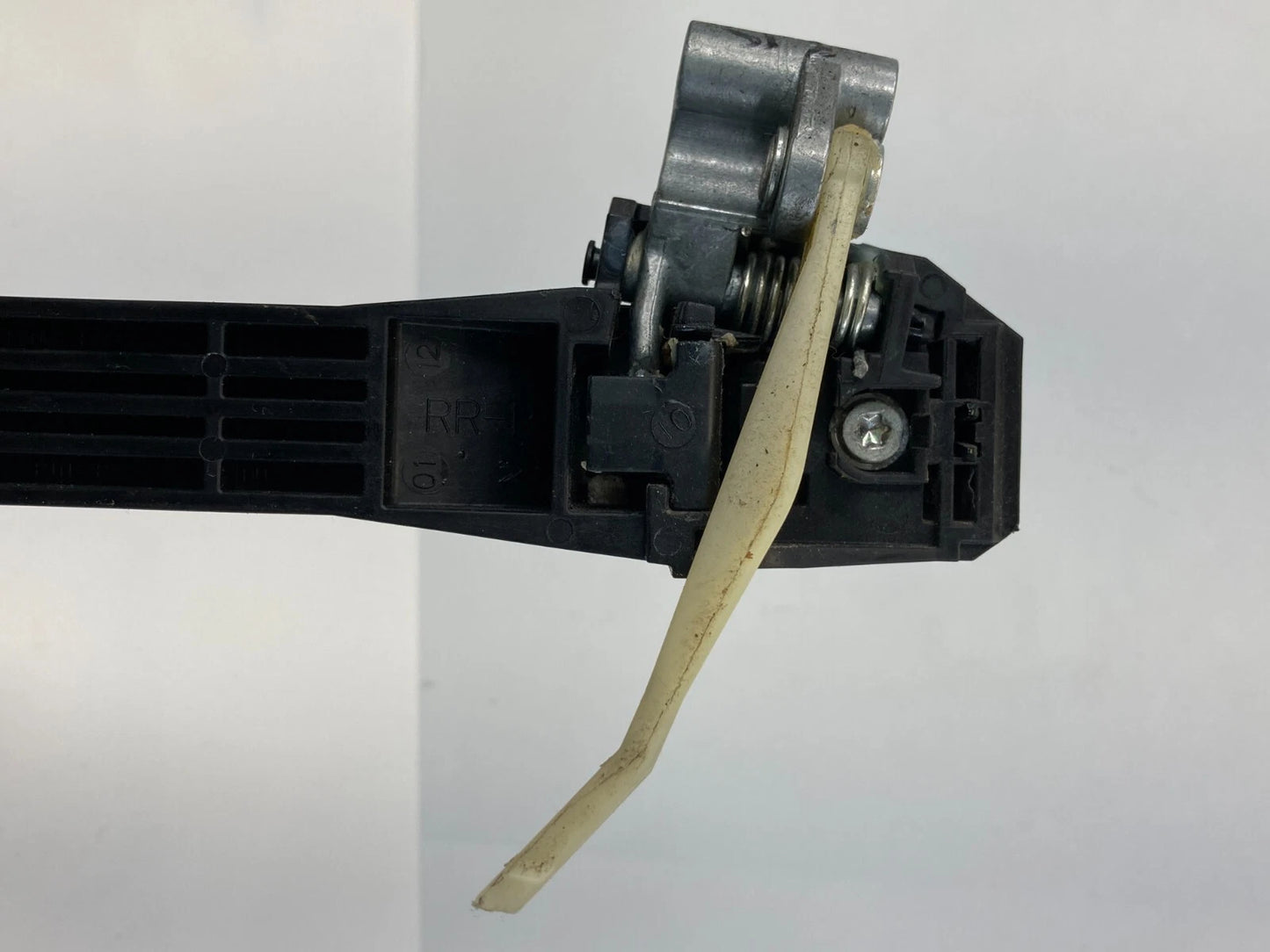 2010-2014 SUBARU LEGACY REAR RIGHT SIDE EXTERIOR OUTSIDE DOOR HANDLE ASSEMBLY
