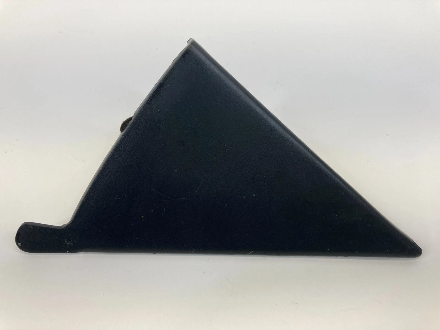 97-04 MONTERO SPORT FR LEFT DRIVER INNER DOOR SIDE MIRROR CORNER COVER MR109273