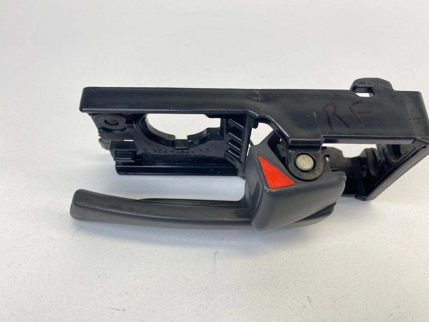 2006-2011 KIA RIO RIO5 FR RH INSIDE DOOR HANDLE LEVER BEZEL UNIT OEM 82623-JB000