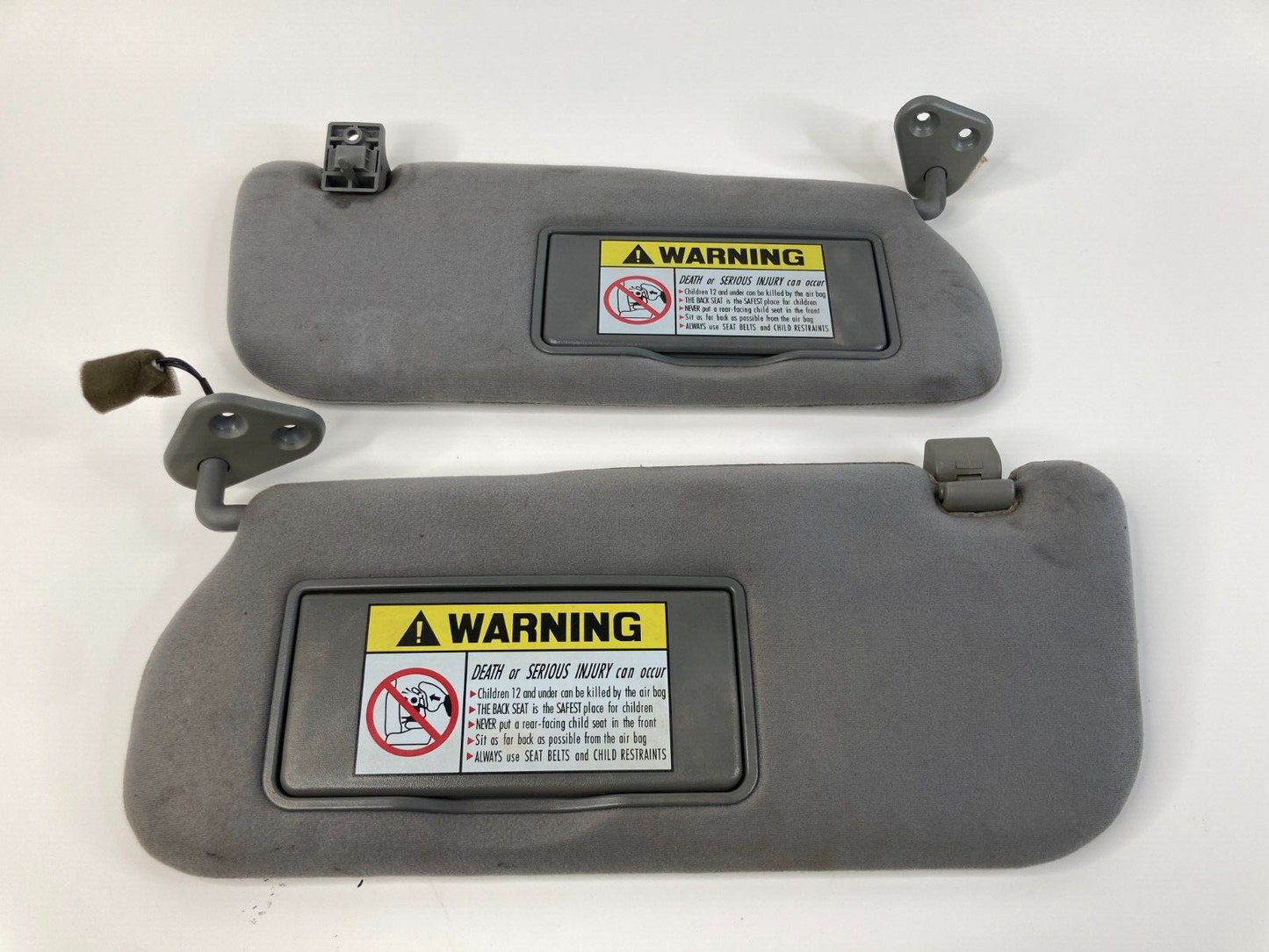 2002-2005 Hyundai Sonata w Sunroof Sunvisor Sun Visor Set Left & Right Lighted