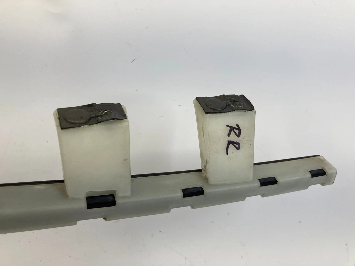 2010-2017 GMC Terrain Rear Right Side Door Vent Window Glass E1143R-000265 OEM