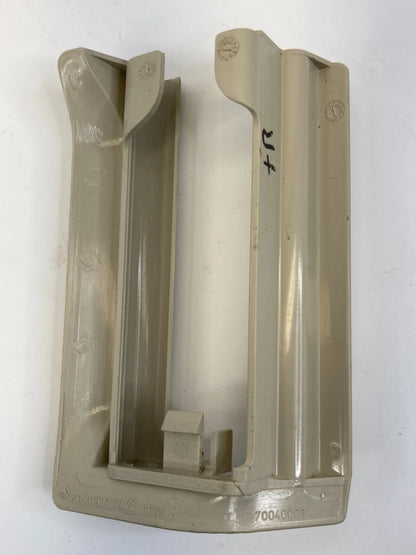 2003-2006 MERCEDES-BENZ E500 FRONT RIGHT SEAT TRACK END COVER 211-919-12-20 OEM