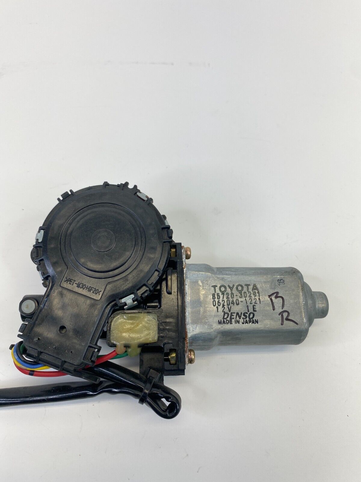 1998-2005 Lexus GS300 Front Right Side Door Window Motor 85720-30291 OEM