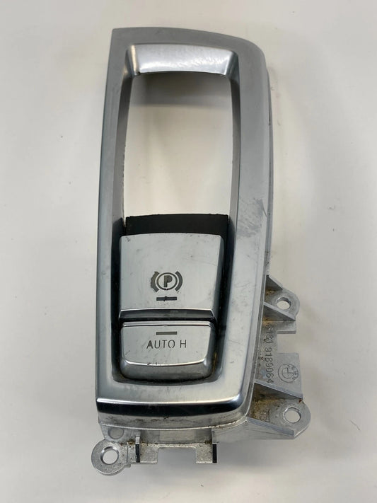 11-17 BMW X3 ELECTRONIC PARKING BRAKE AUTO HOLD SWITCH WITH BEZEL OEM 9217594