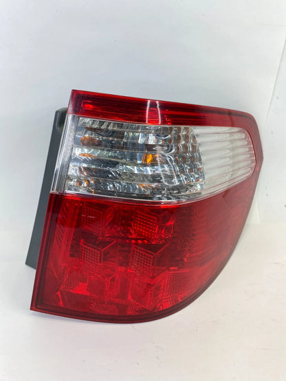 2005-2007 HONDA ODYSSEY RIGHT PASSENGER TAIL LIGHT OUTER TAIL LAMP OEM