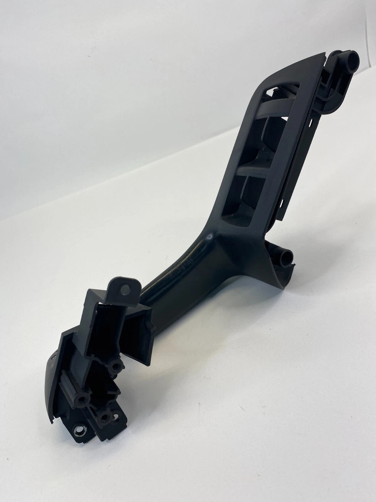 05-11 AUDI A6 QUATTRO S6 FRONT LEFT INTERIOR DOOR PULL HANDLE COVER 4F1867161