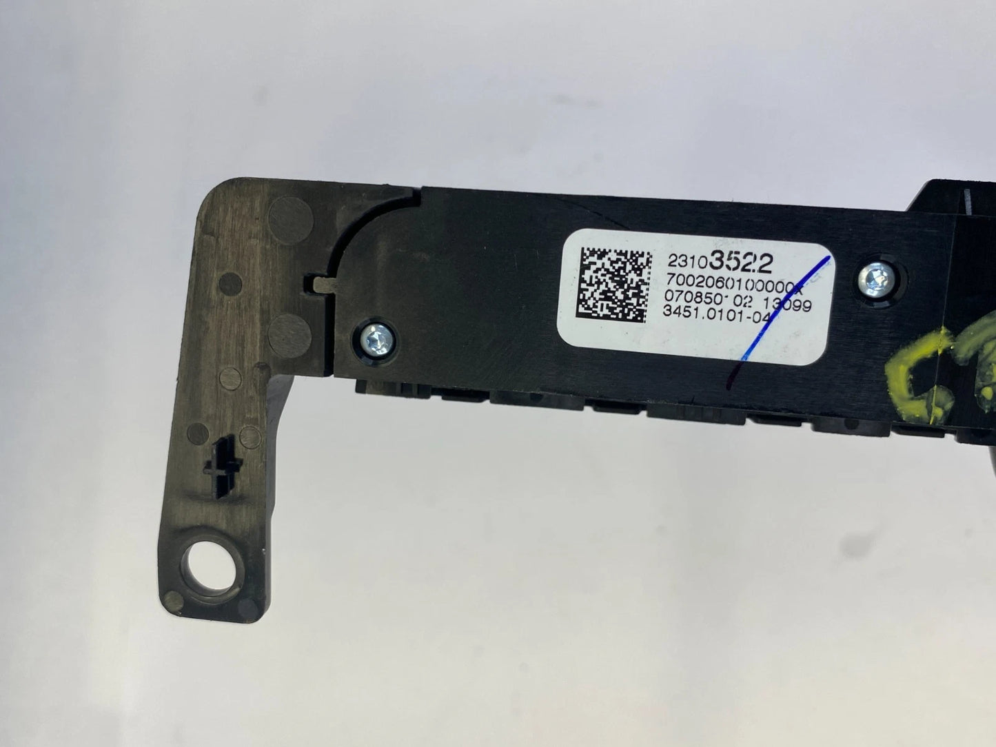 2014-2017 CHEVROLET TRAVERSE CENTER DASH HAZARD WARING MULTI SWITCH 23103522 OEM