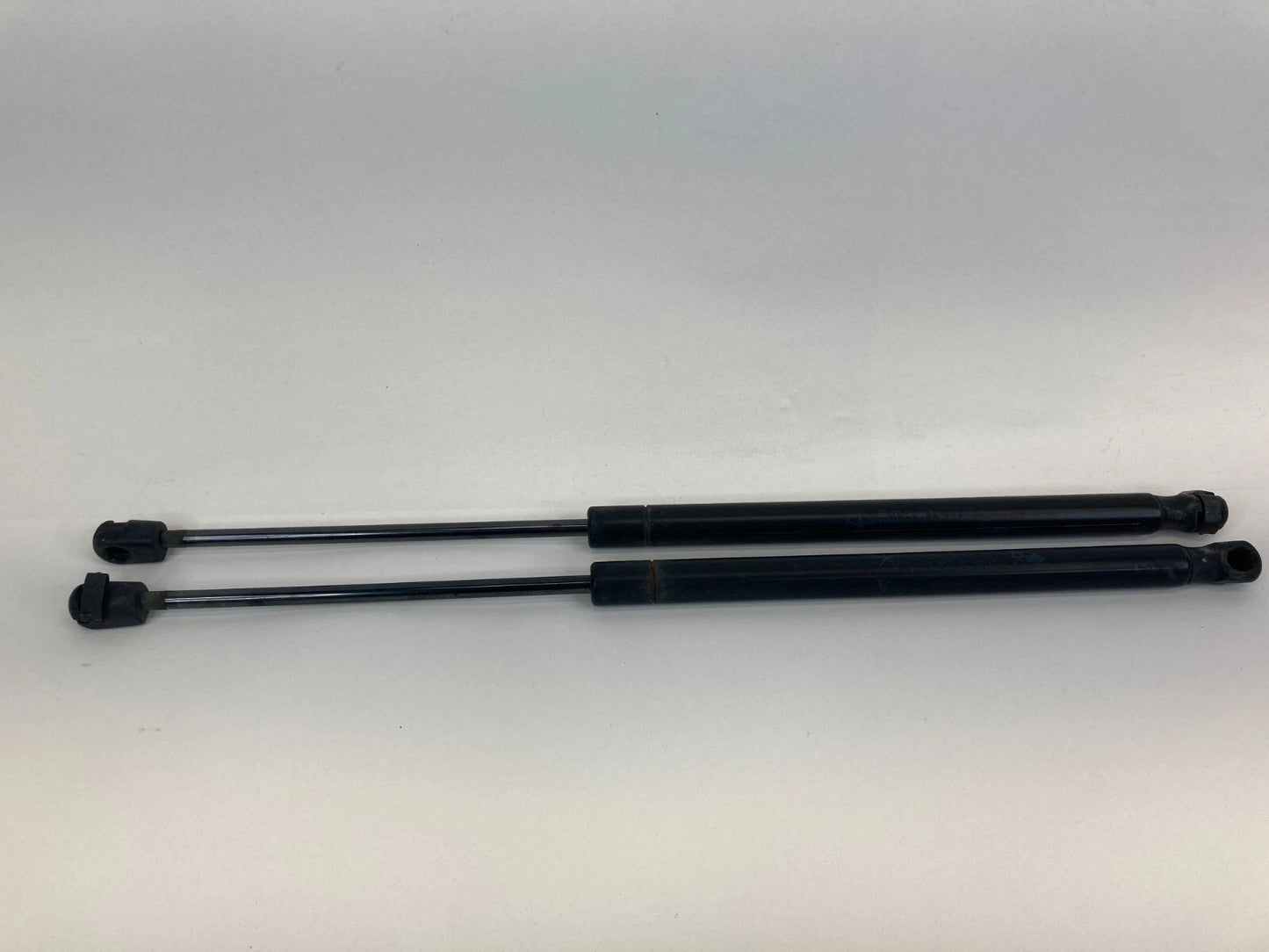 2007-2012 DODGE CALIBER REAR TRUNK HATCH LIFT SUPPORT CYLINDER SHOCK STRUT SET