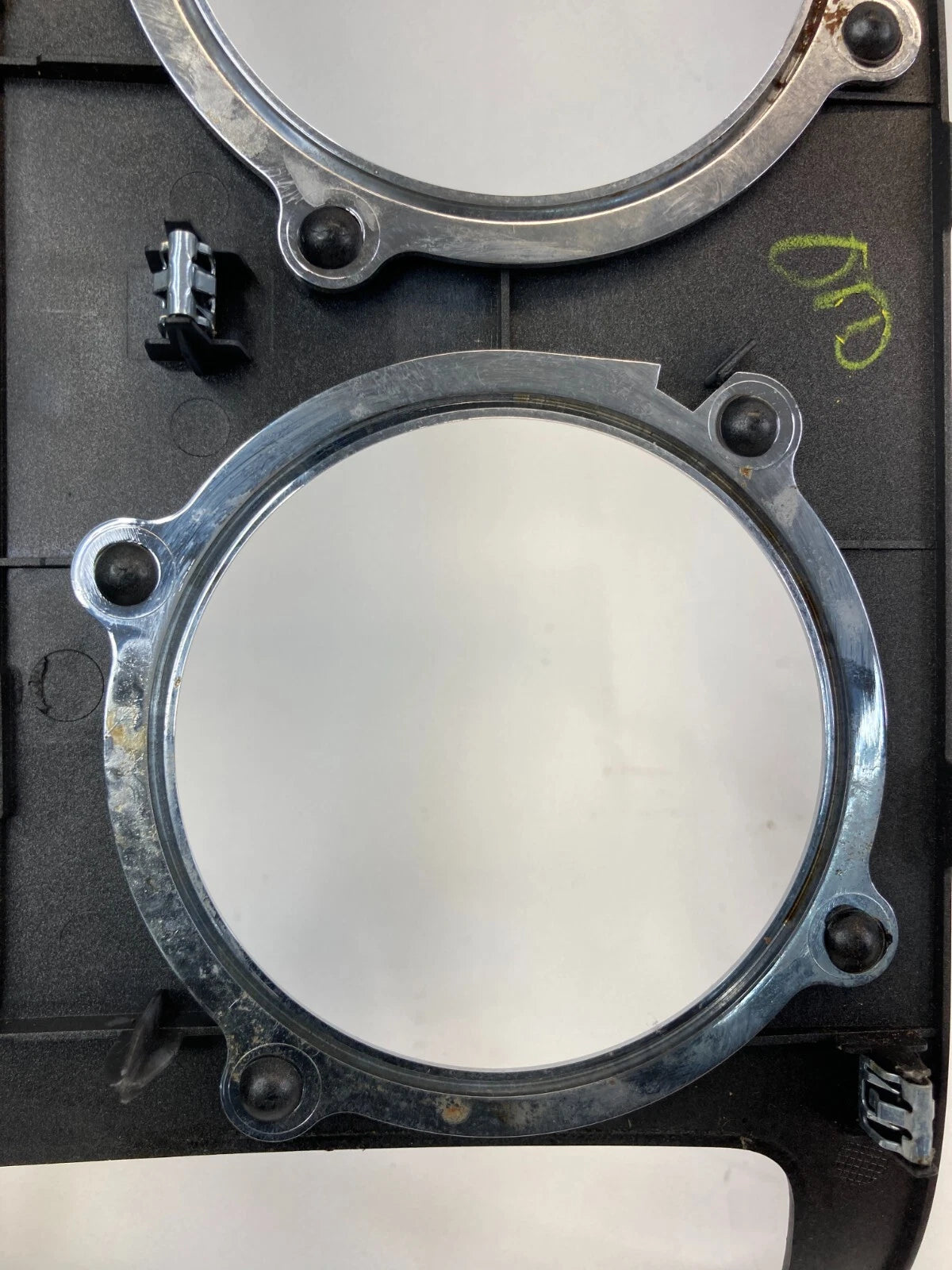 2009-2012 CHEVROLET TRAVERSE CENTER CONSOLE SHIFTER BEZEL SURROUND TRIM 1616247