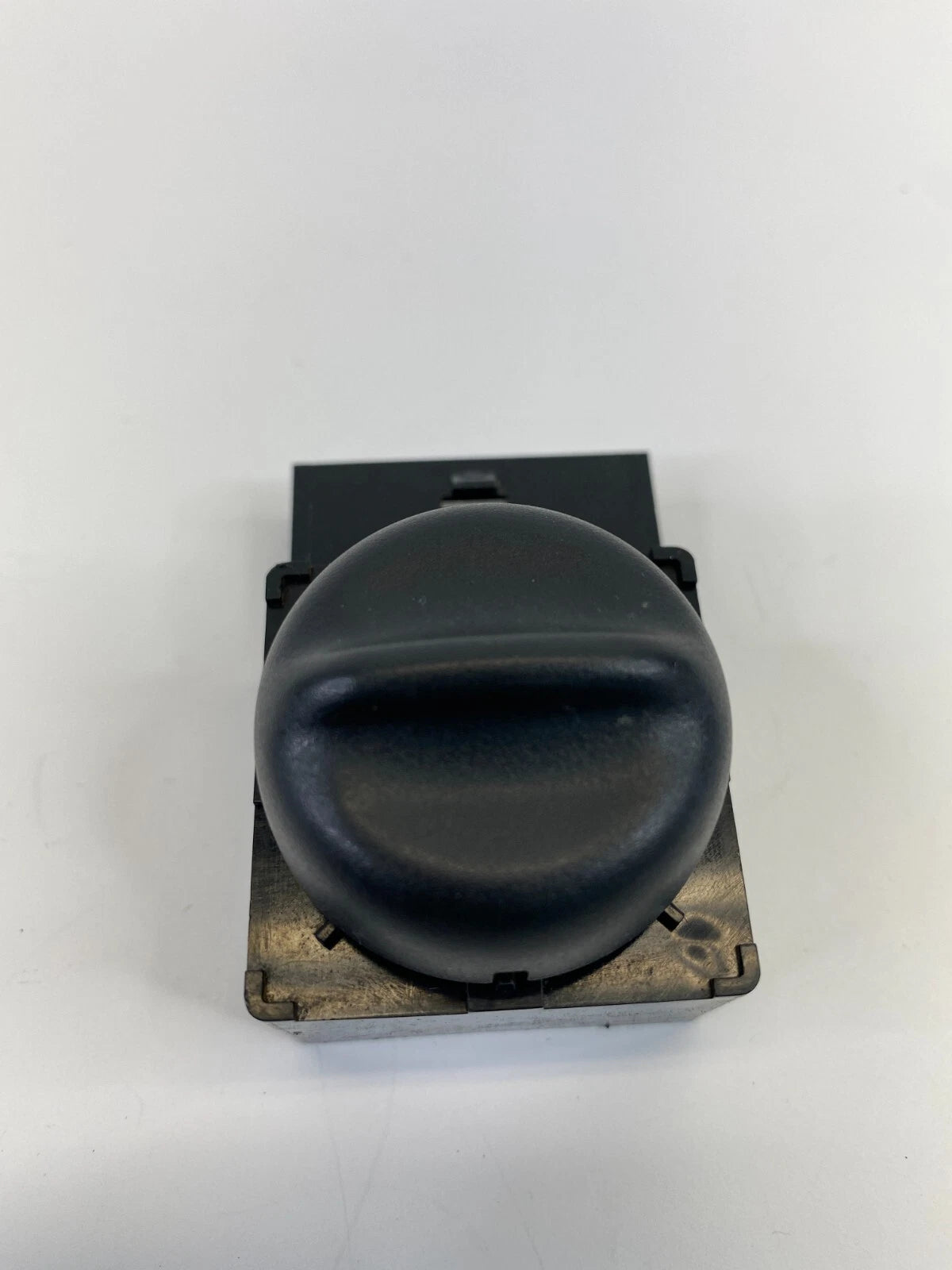 2009-2012 CHEVROLET TRAVERSE FRONT LEFT SEAT LUMBAR CONTROL SWITCH 25948854 OEM