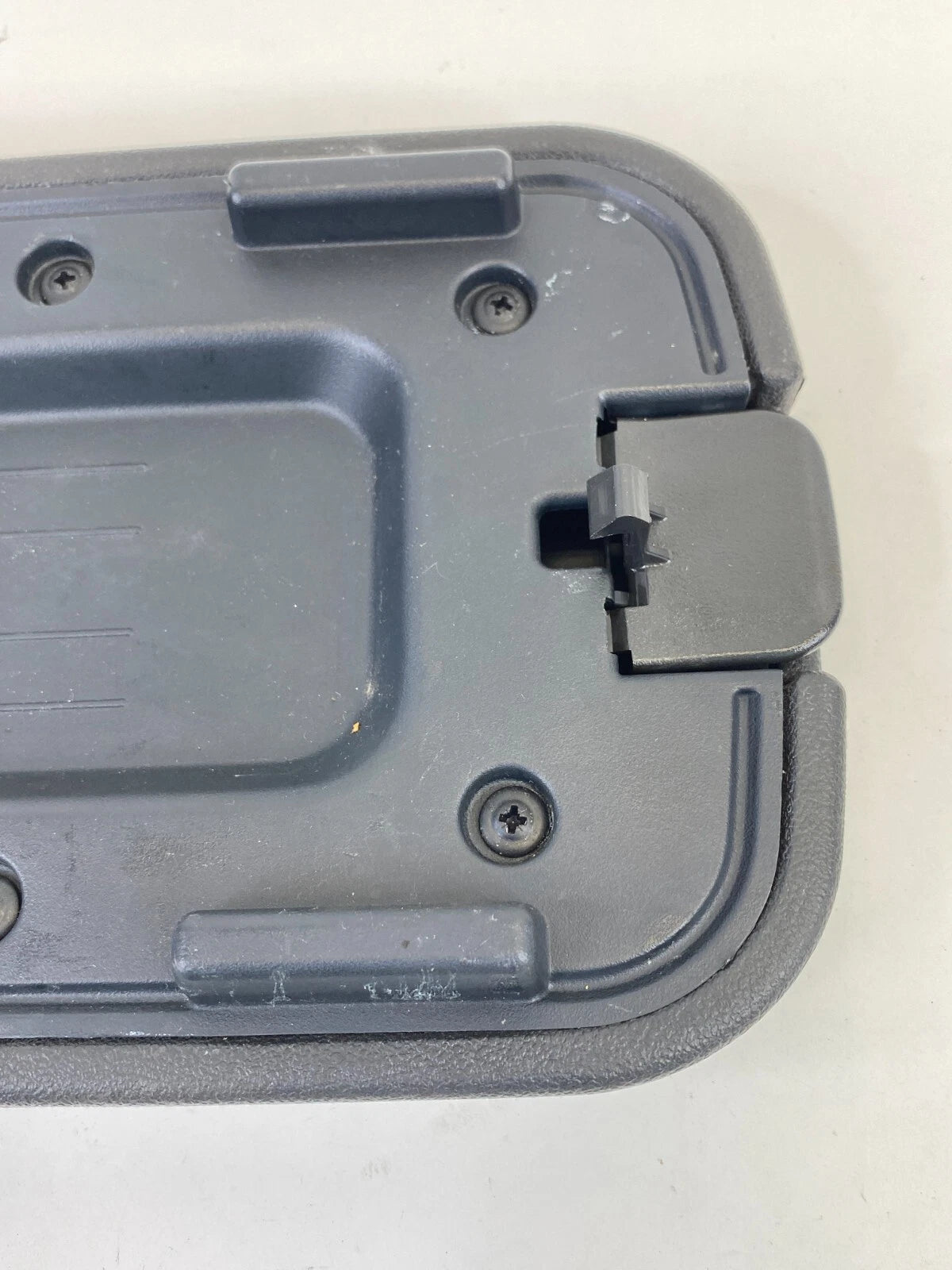 05 06 07 08 09 10 PONTIAC G6 CENTER CONSOLE LID ARM REST ARMREST 22713736 OEM