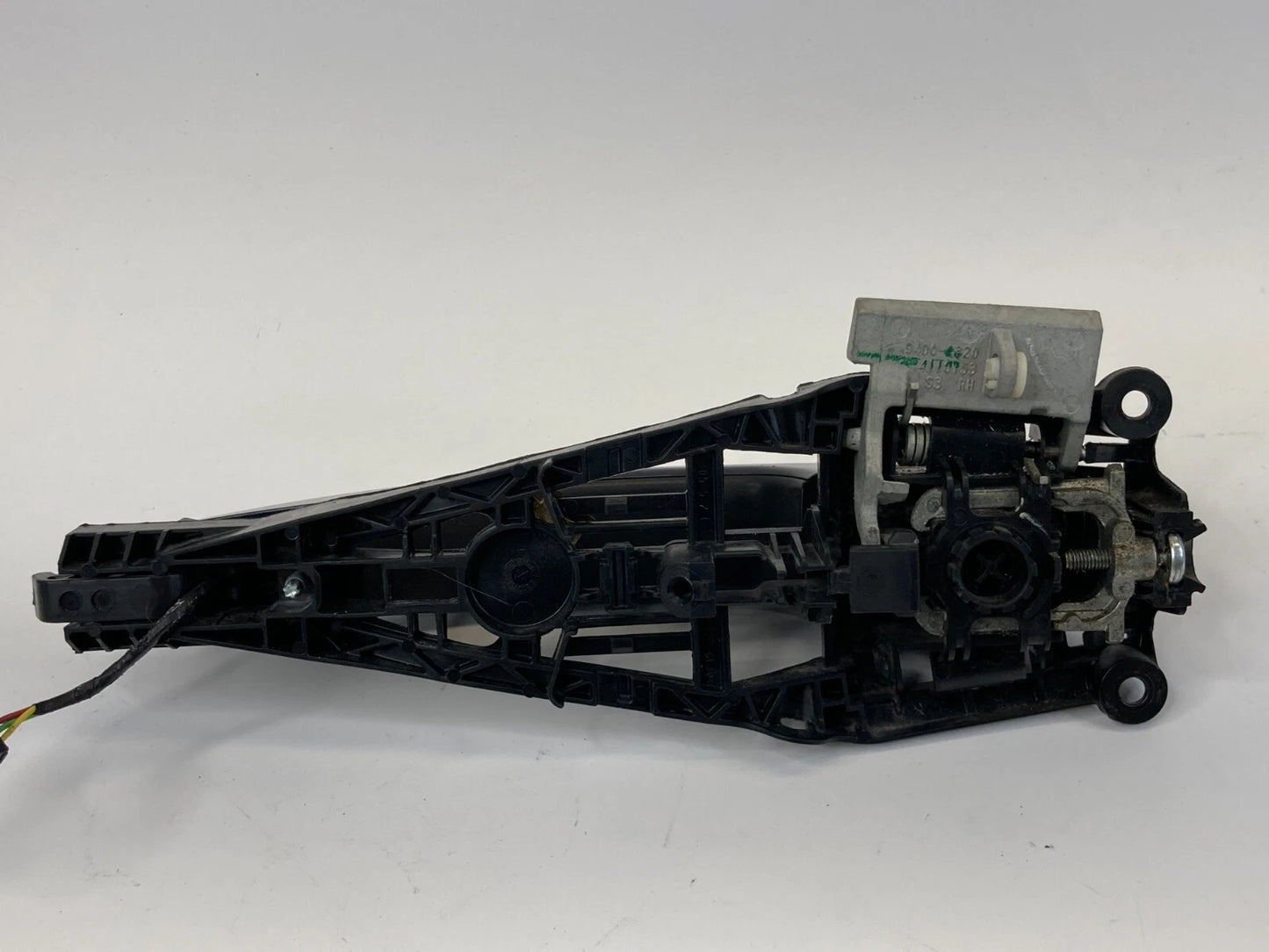 2012 2013 BUICK REGAL FRONT RIGHT SIDE EXTERIOR OUTER DOOR HANDLE 9400-2320 OEM
