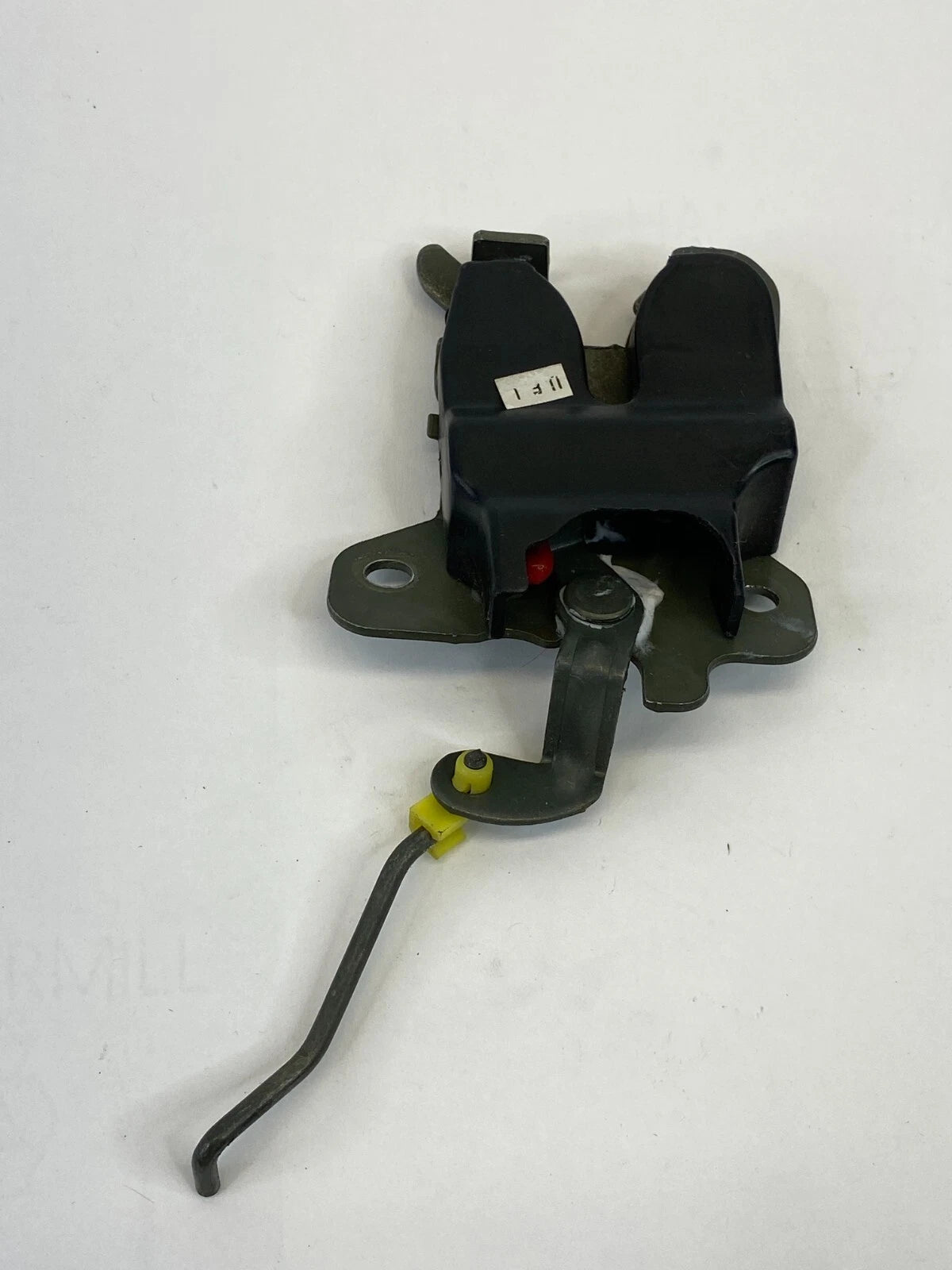 1999 2000 HYUNDAI ELANTRA REAR TRUNK LOCK LATCH ACTUATOR RELEASE ASSEMBLY OEM