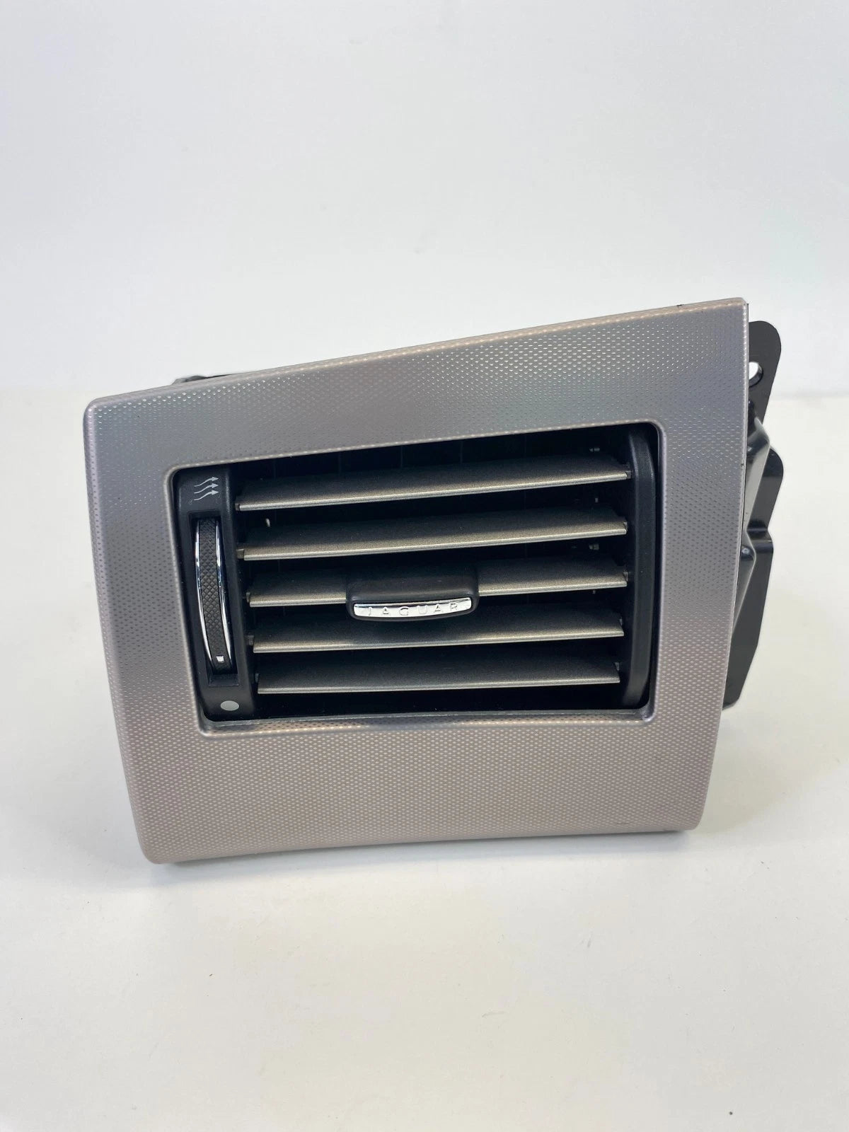 09-11 Jaguar XF Left Driver Side Dash AC Air Vent Trim Bezel 8X23-014A23-AH OEM