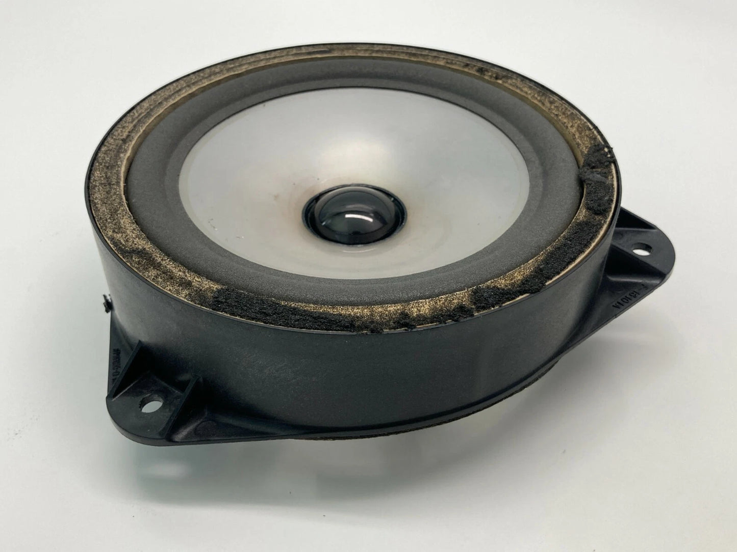 2004-2007 SUBARU IMPREZA WRX STI FRONT RIGHT DOOR AUDIO SPEAKER 86301FE170 OEM