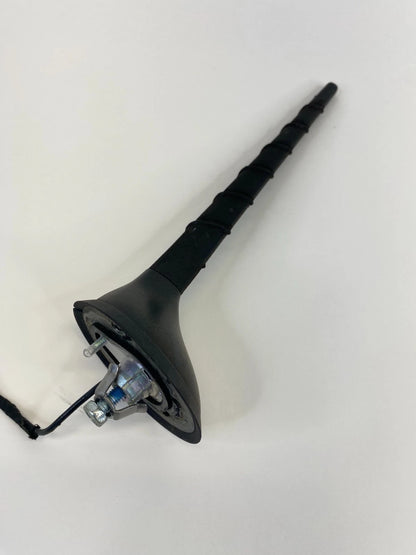 2012-2015 Fiat 500 Roof Mount Radio Antenna 68073399AA OEM