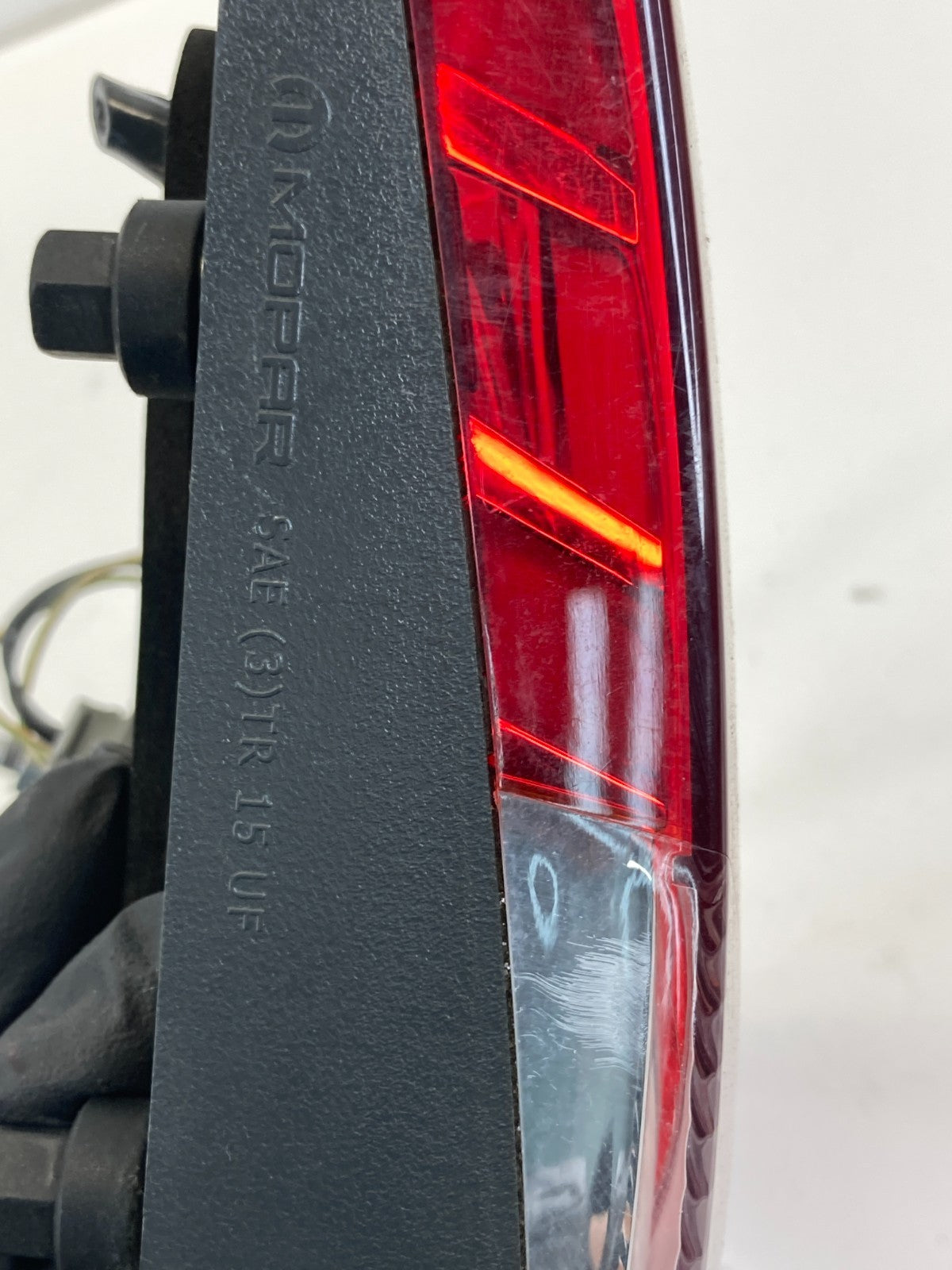 2015-2017 Chrysler 200 Rear Left Side Trunk Lid Backup Light Lamp 68110363AB