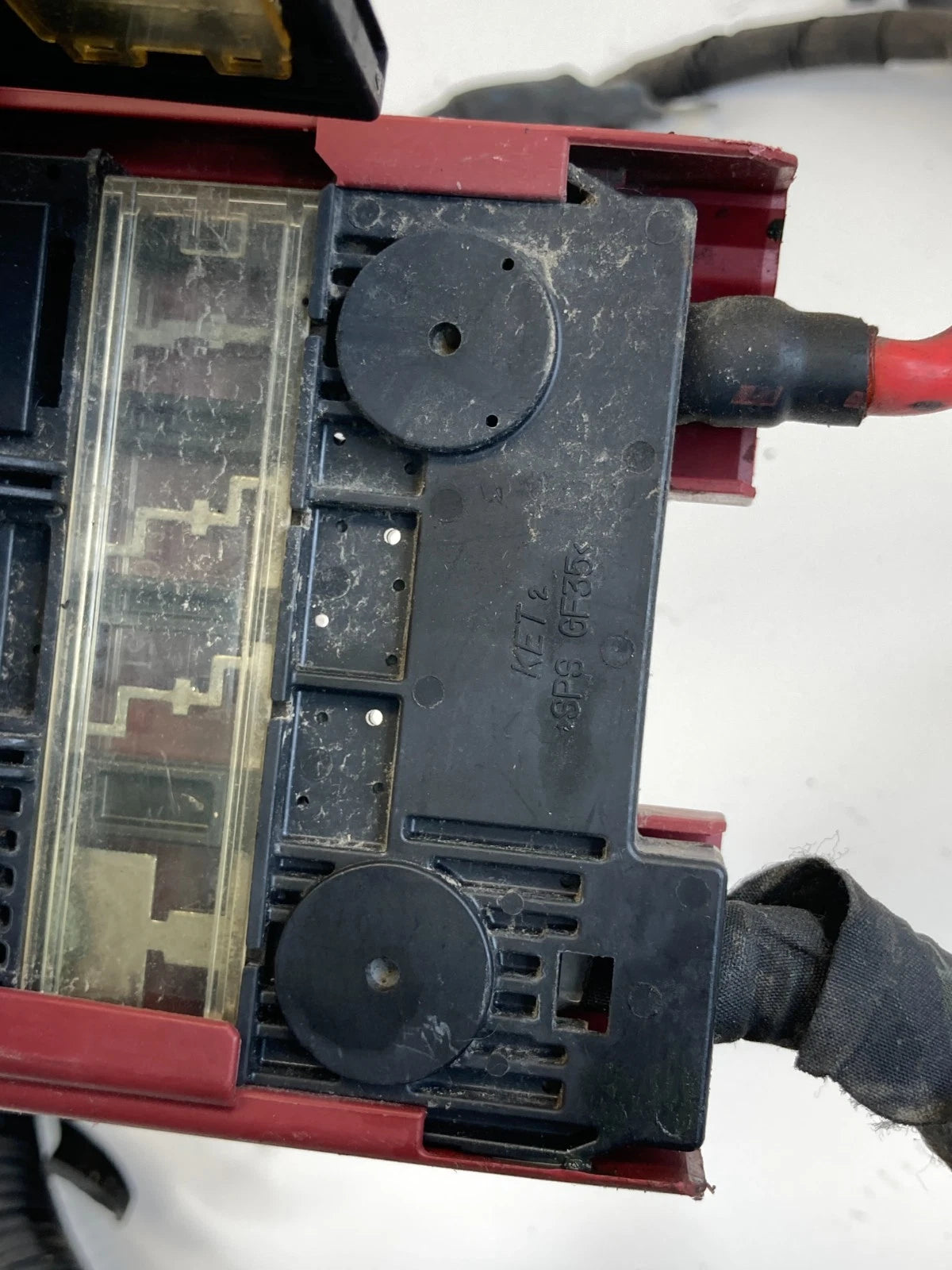 2012-2018 CHEVROLET SONIC 1.8L L4 POSITIVE BATTERY CABLE FUSE TERMINAL BLOCK