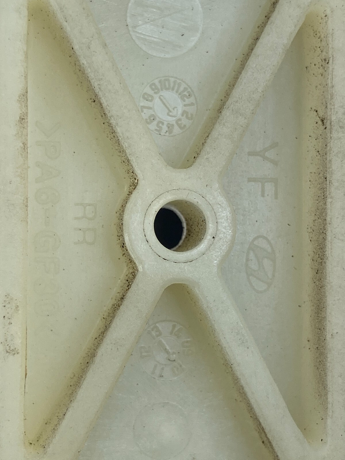 2011-2014 Hyundai Sonata Rear Right Side Exterior Door Handle RR RH OEM