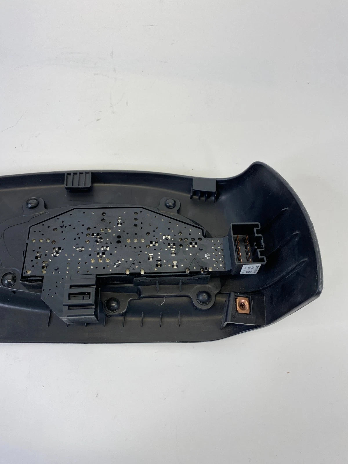 13-19 CADILLAC ATS FR LH DRIVER SEAT ADJUSTER BEZEL TRIM W/ SWITCH 22814179 OEM