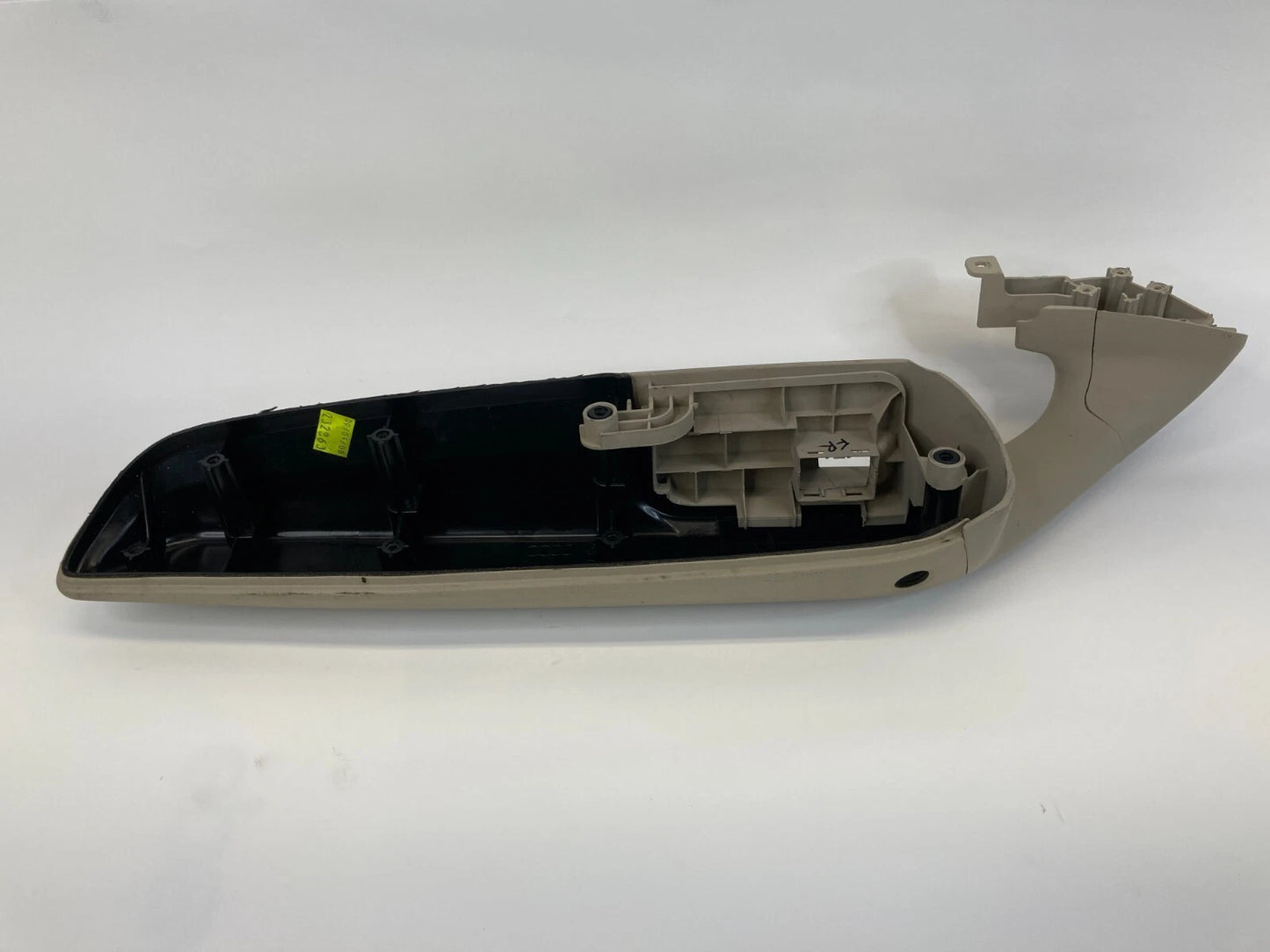 2007-2011 AUDI A6 QUATTRO FRONT RIGHT INNER DOOR ARMREST PULL HANDLE 4F1867106