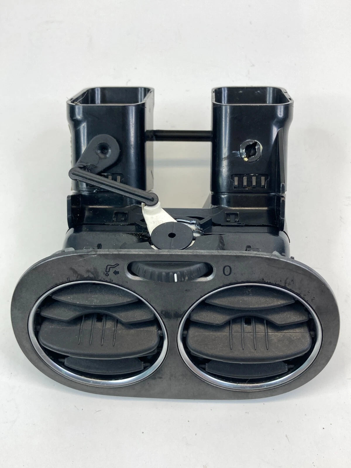 2009-2011 VW VOLKSWAGEN TIGUAN REAR CENTER CONSOLE A/C AIR VENT OUTLET 5N0819203