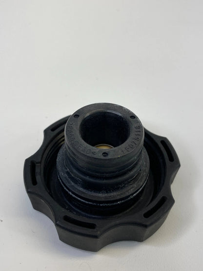 2010-2017 GMC TERRAIN RADIATOR EXPANSION COOLANT RESERVOIR TANK CAP 15075118 OEM