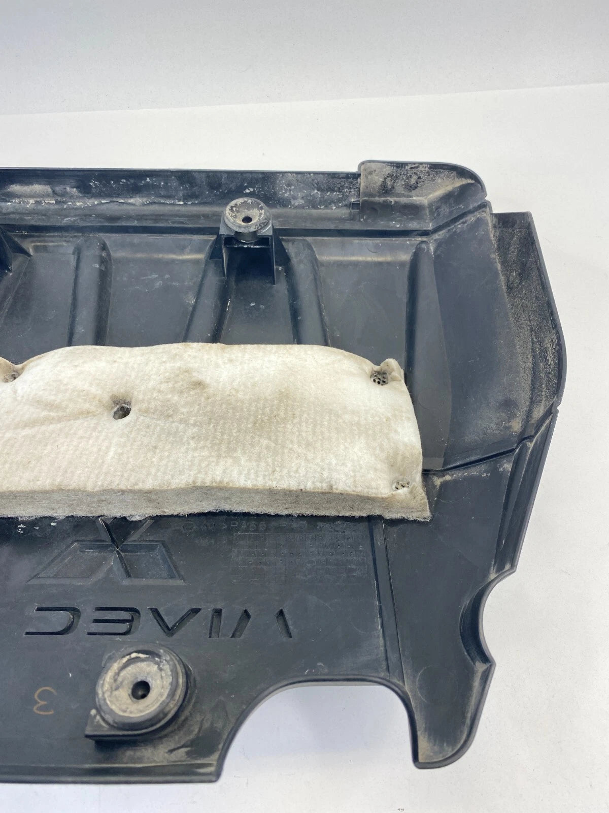 2008-2015 MITSUBISHI LANCER EVOLUTION RALLIART 2.0L L4 ENGINE COVER 1003A174 OEM