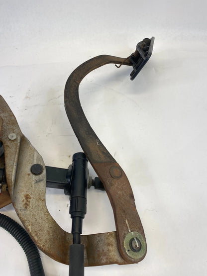 2003-2006 CHEVROLET TAHOE SILVERADO GAS PEDAL ACCELERATOR ASSEMBLY OEM