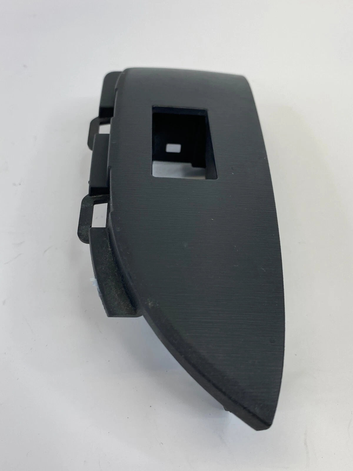 2010-2015 TOYOTA PRIUS REAR LEFT SIDE DOOR POWER WINDOW SWITCH BEZEL 74272-47060