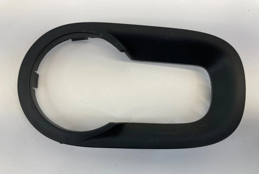2007-2011 NISSAN VERSA REAR LEFT DOOR INTERIOR HANDLE TRIM BEZEL 80685-EL11A OEM