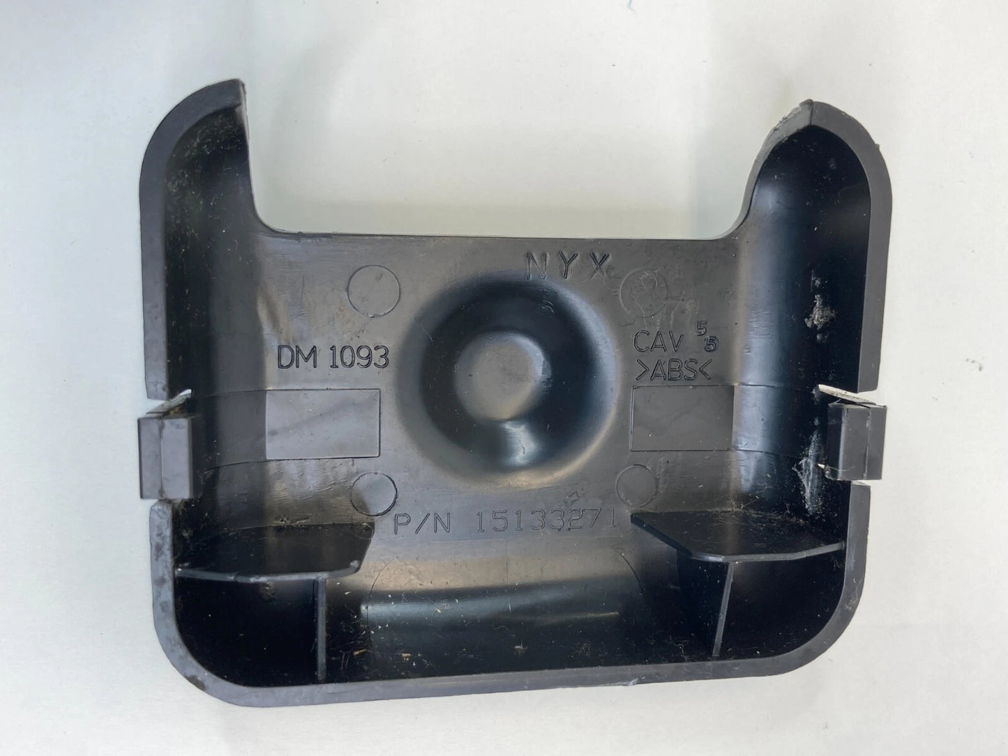 05-09 SAAB 9-7X PASSENGER DRIVER SEAT TRACK END BOLT SHIELD COVER OEM 15133271