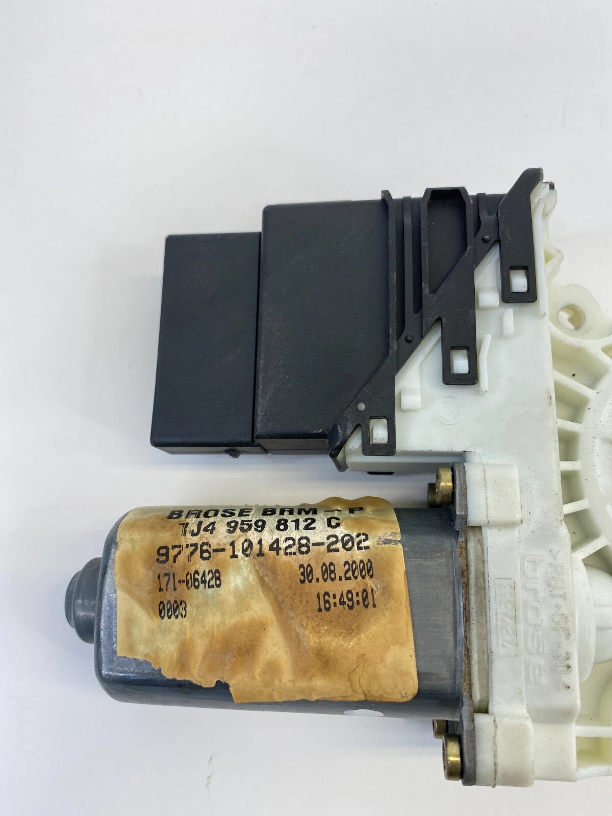 1999-2001 VOLKSWAGEN JETTA REAR RIGHT GLASS POWER WINDOW MOTOR OEM 1J4-959-812-C