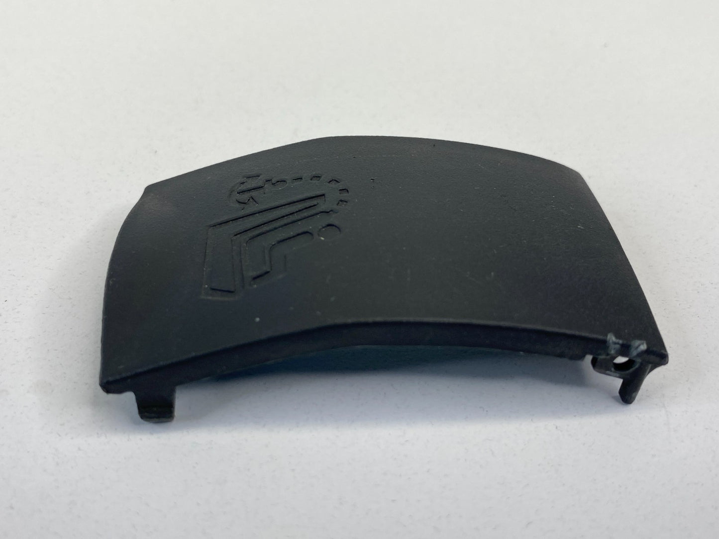 2004-2006 Mitsubishi Galant Sedan Deck Seat Child Safety Anchor Hook Cover Trim