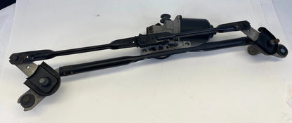 2010-2013 KIA FORTE WIPER MOTOR & TRANSMISSION LINKAGE FRONT UNIT 98110-1M00 OEM
