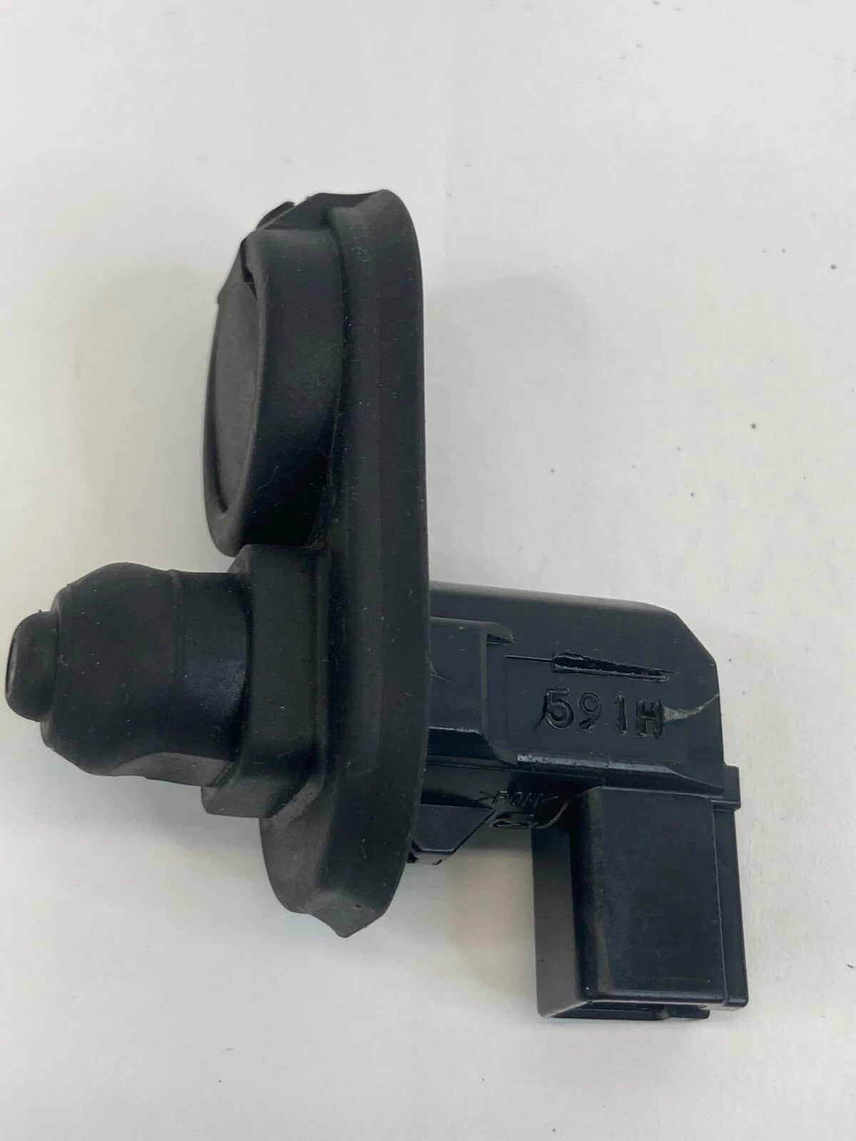 2004-2014 ACURA TL REAR LEFT SIDE DOOR AJAR JAMB LIGHT SWITCH OEM