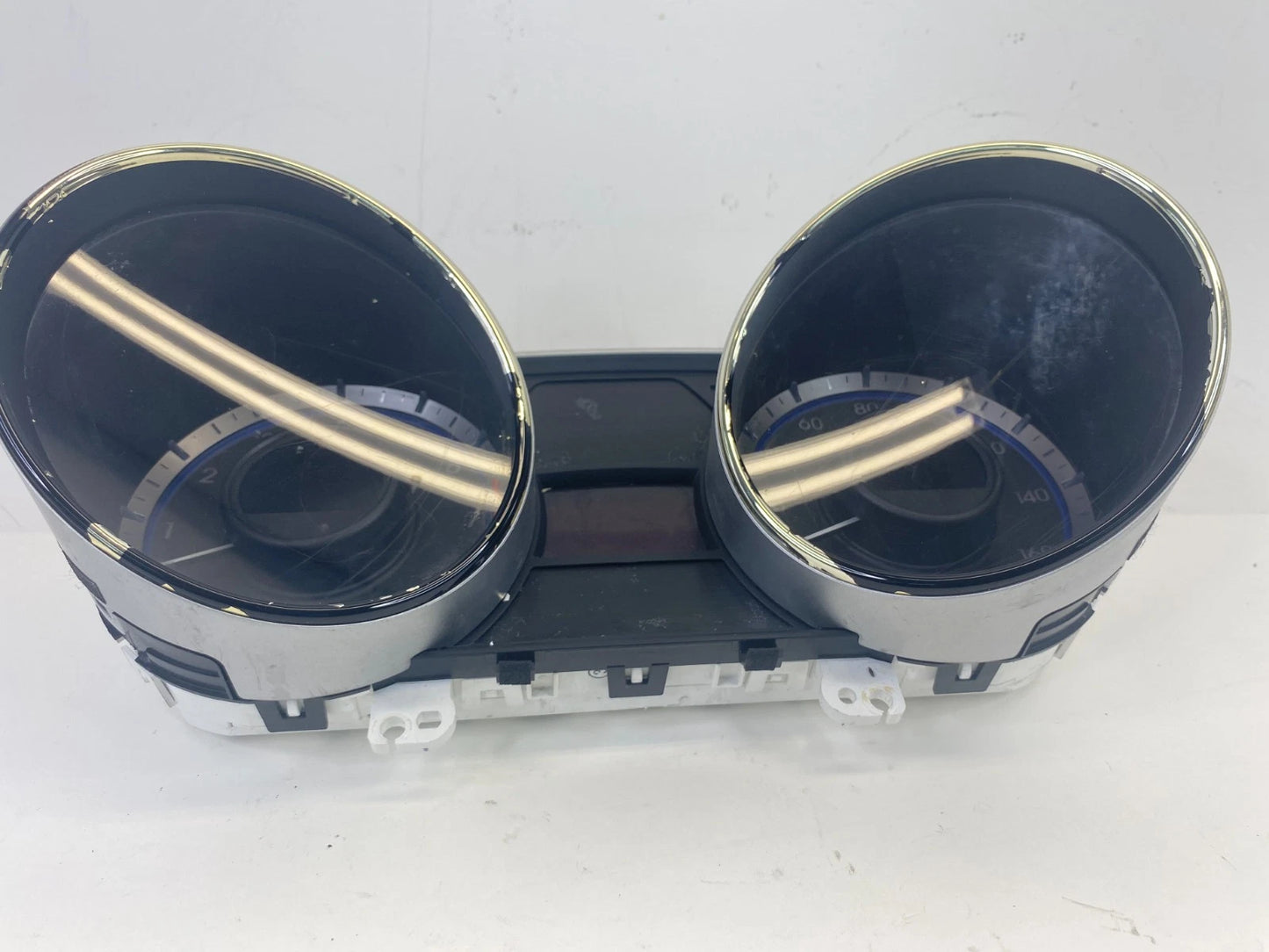 2012 2013 Hyundai Sonata A/T Speedometer Instrument Cluster 136.246 Miles OEM