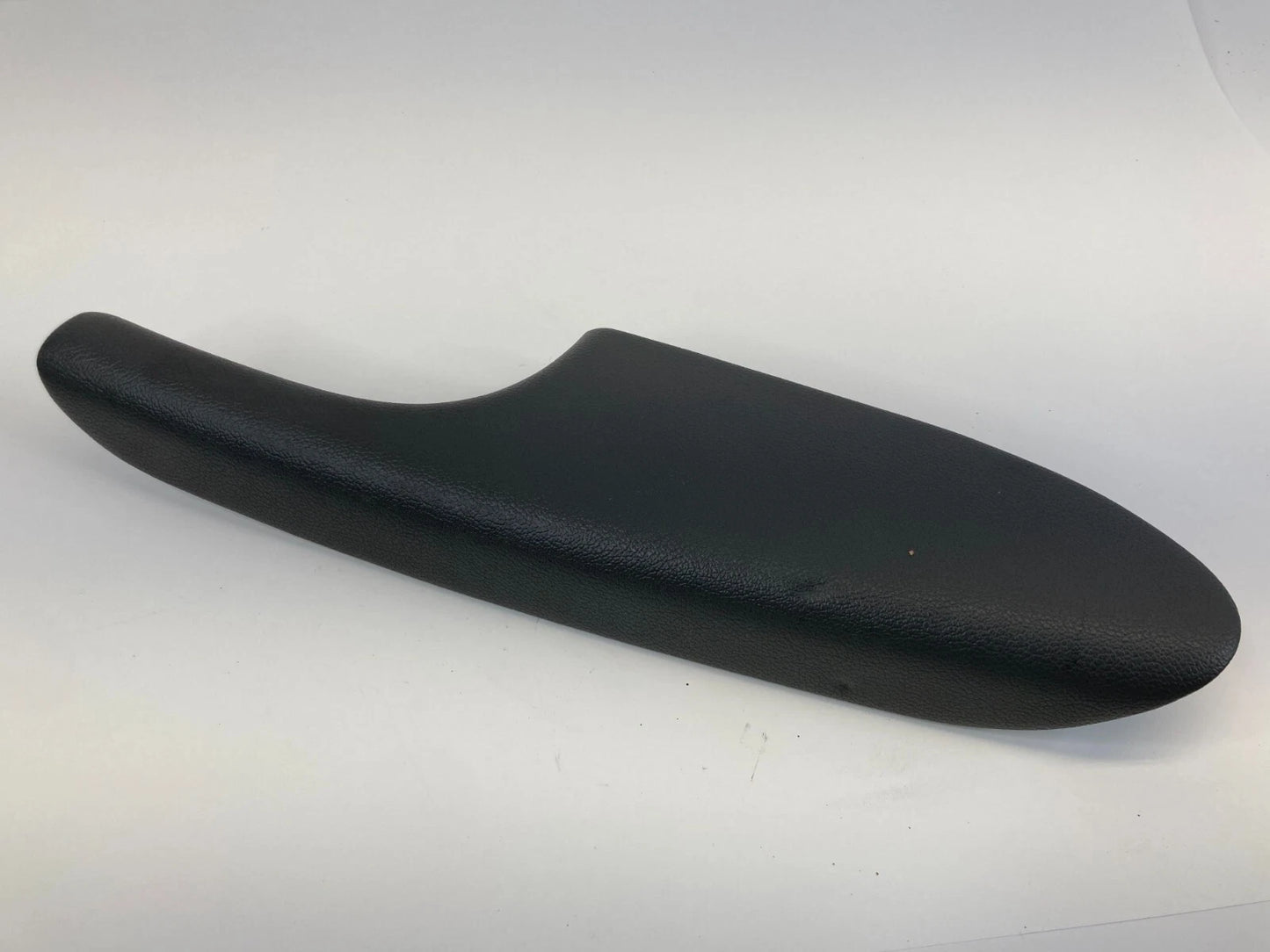 11-14 HYUNDAI SONATA REAR RIGHT SIDE INTERIOR DOOR ARMREST PANEL D1432-3S050 OEM
