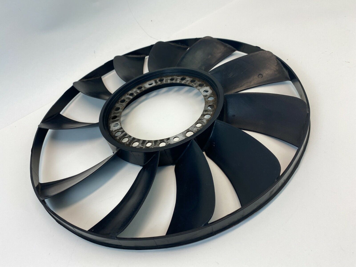 1997-2001 Audi A4 A4 Quattro Engine Clutch Fan Cooling Blade 058 121 301 OEM