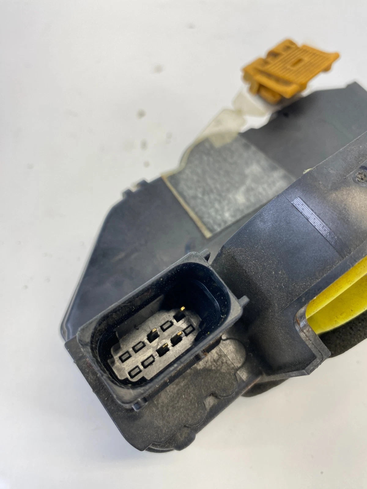 2013-2016 CHEVROLET CRUZE REAR LEFT BACK DOOR LOCK LATCH 13579557 OEM