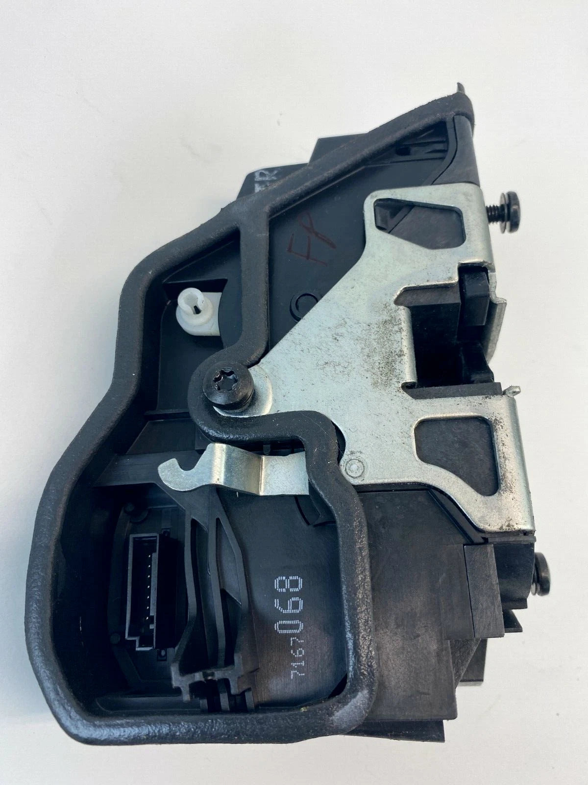 04 05 BMW 545I 04-07 525I FRONT RIGHT PASSENGER SIDE DOOR LOCK LATCH ACTUATOR