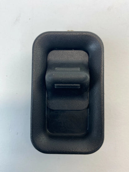 2000-2006 CHEVROLET TAHOE REAR LEFT SIDE DOOR LOCK CONTROL SWITCH 15172121 OEM