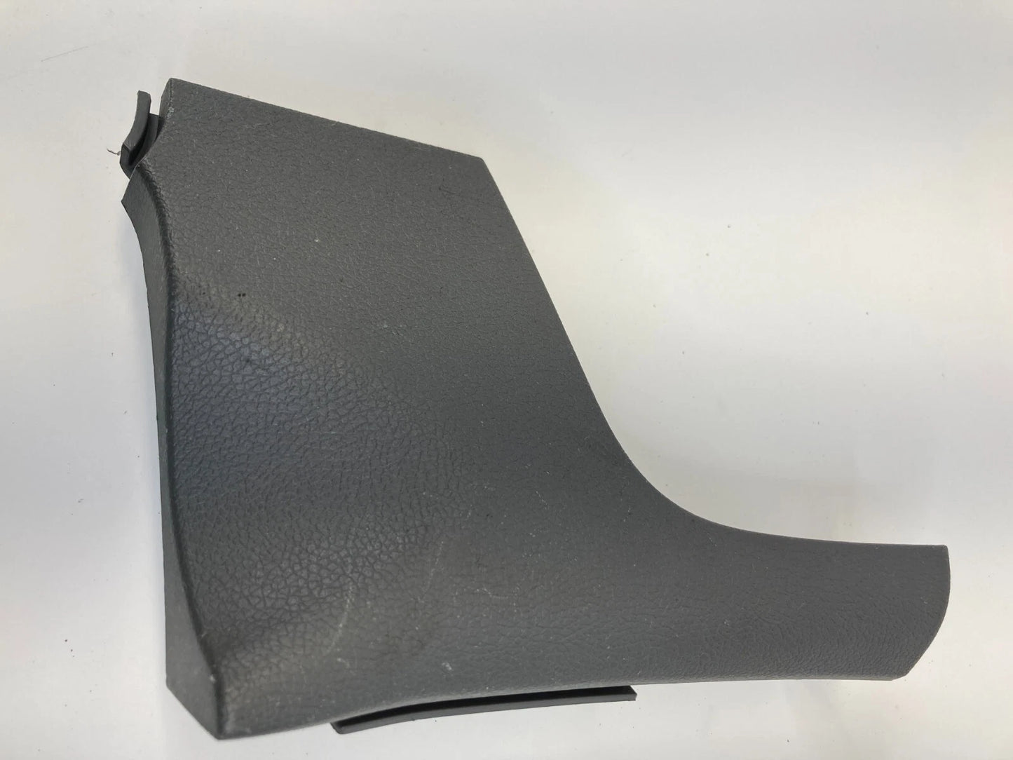 2011-2013 HYUNDAI ELANTRA CENTER DASH LEFT DRIVER SIDE MOLDING PANEL TRIM BEZEL
