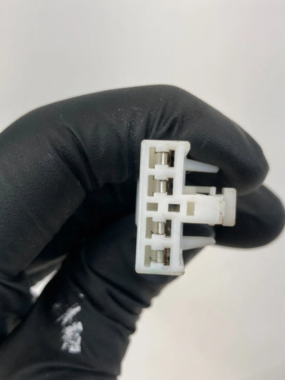 2011-2014 HYUNDAI SONATA LEFT TAILLIGHT PIGTAIL WIRE CONNECTOR PLUG OEM